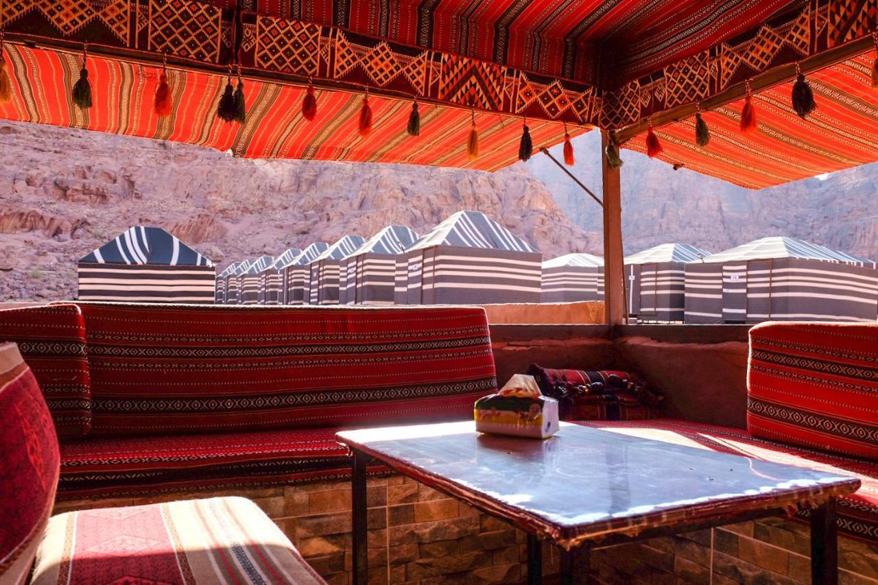 Wadi Rum Fig Tree Camp ภายนอก รูปภาพ