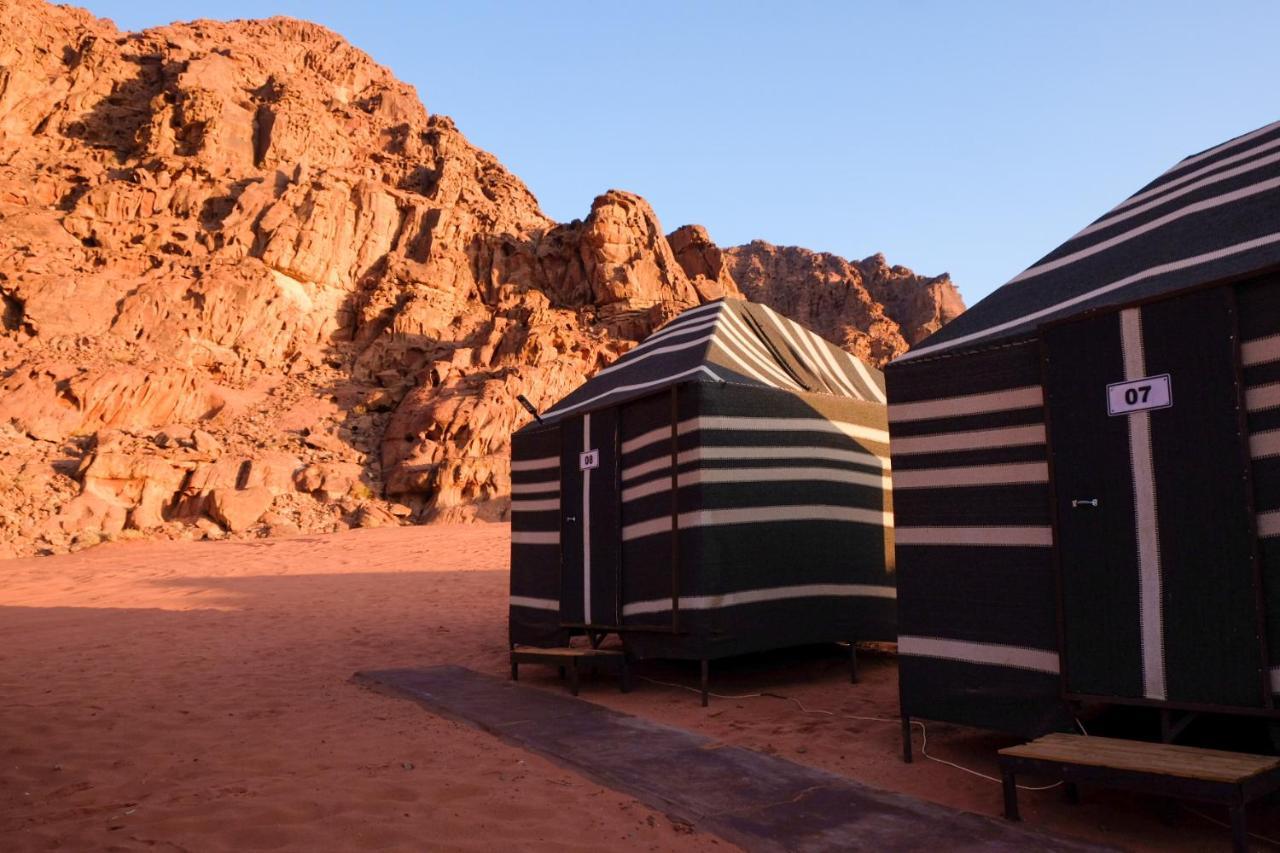 Wadi Rum Fig Tree Camp ภายนอก รูปภาพ