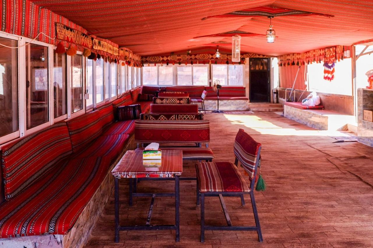 Wadi Rum Fig Tree Camp ภายนอก รูปภาพ
