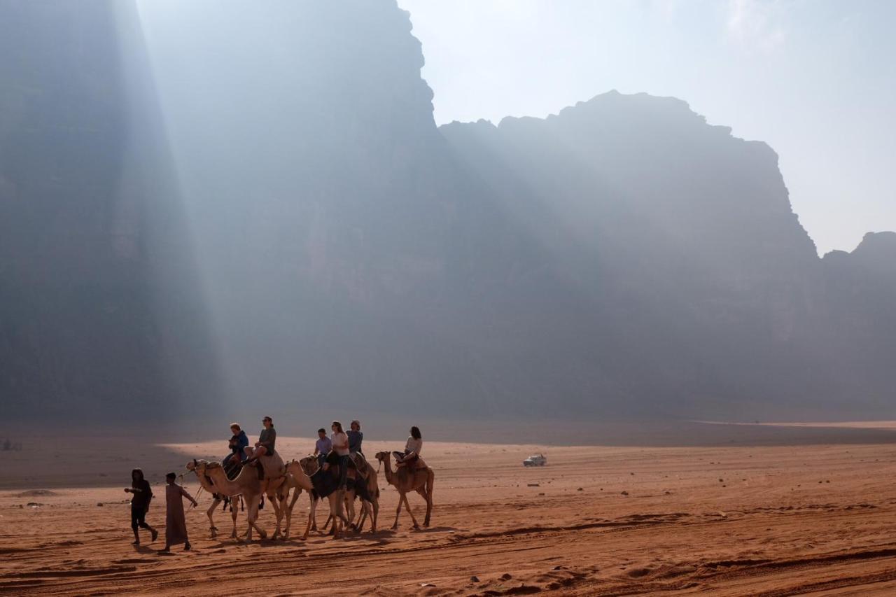 Wadi Rum Fig Tree Camp ภายนอก รูปภาพ